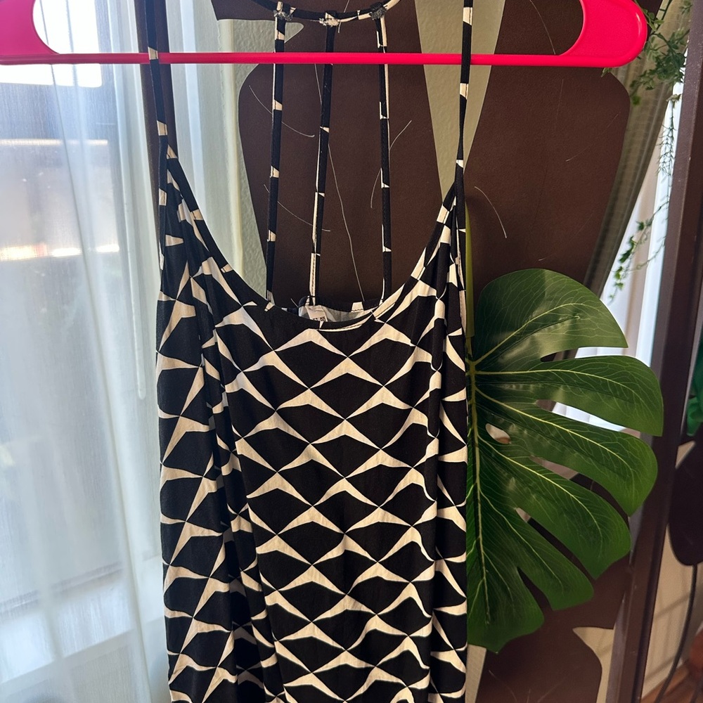 Hawaii's Finest Black and White Patterned Camisole
